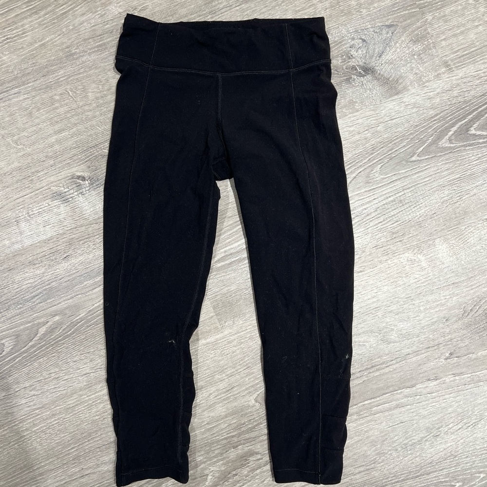 Girls Athleta Capri Leggings